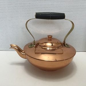 Vintage Copper like Tea Kettle Made in Colombia by the Laminaco Company Nasco